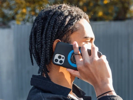 ETUI POKROWIEC NA TELEFON IPHONE 13 PRO MAX QUAD LOCK MAG CZARNY PIERŚCIEŃ