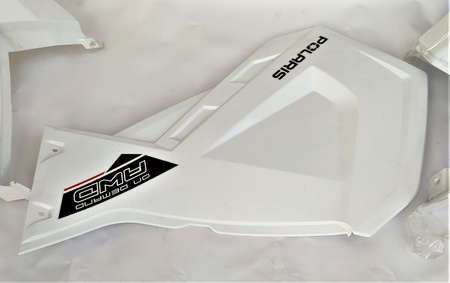 ORYGINALNA OSŁONA BOCZNA LEWA BIAŁA OEM POLARIS SPORTSMAN 570 20-23