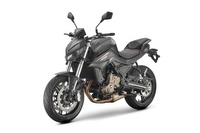 MOTOCYKL QJMOTOR SRK 700