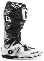 GAERNE BUTY CROSS/ENDURO MODEL SG-12 BLACK/WHITE KOLOR CZARNY/BIAŁY ROZMIAR 45