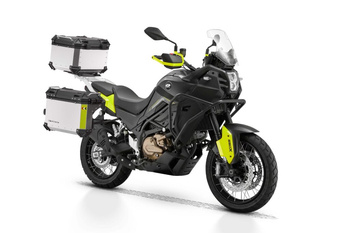 MOTOCYKL QJMOTOR SVT 650X